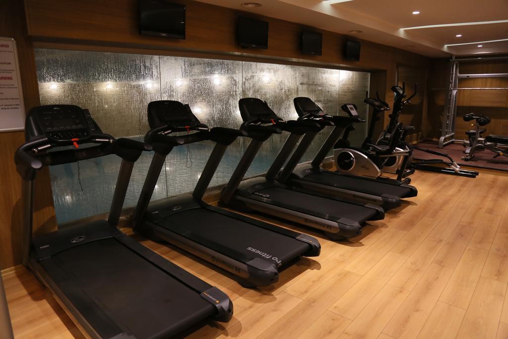 Clarion Hotel קרמאנמרש מראה חיצוני תמונה